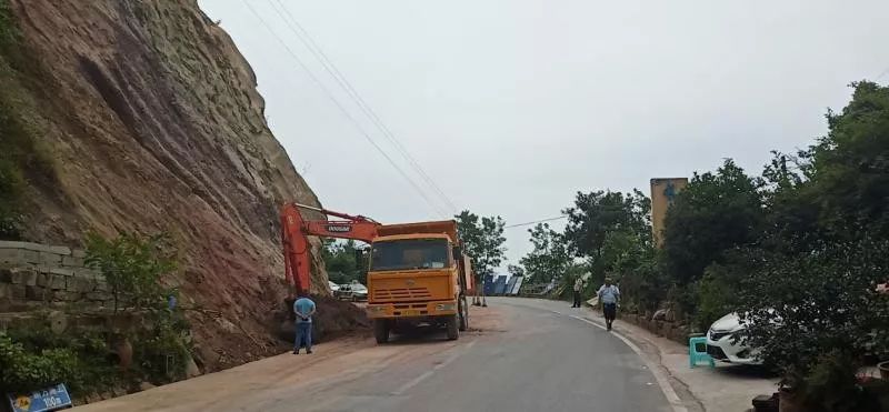 万州大垭口道路已抢通